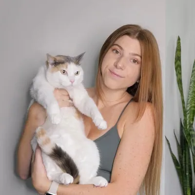 Victoria | Multi-Pet Life ๐พ๐ก profile