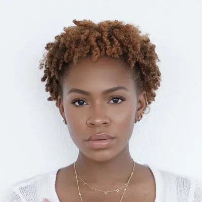 VICKY LOGAN profile