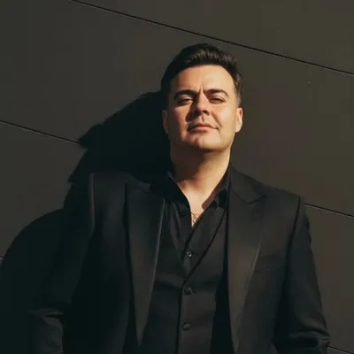 Victor Khun Varela profile