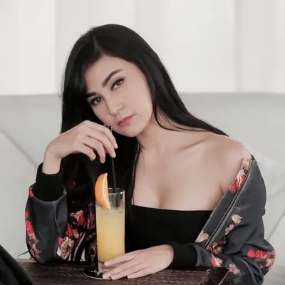 Vicy Melanie profile