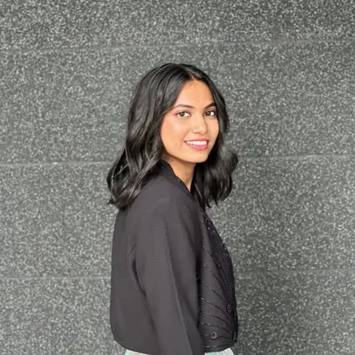 VIDHI🌙 profile