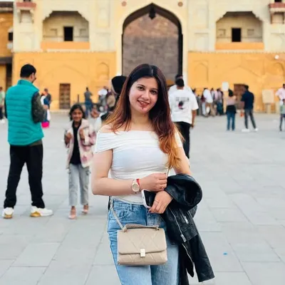 Vidhi Sakkrwal👸 profile