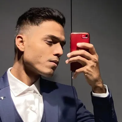 Vîdît Kãúshìk profile