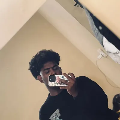وحنش وجيان 🍁 profile