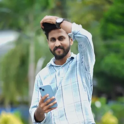 VIGNESH MANOJ profile