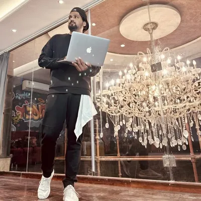 Vijay Akodiya Aka V.j profile