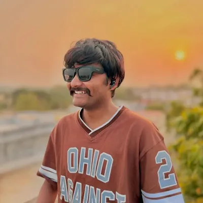 vijaysinh ๐๐๐ profile
