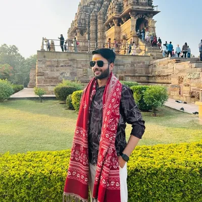 VIJAY KUSHWAHA profile