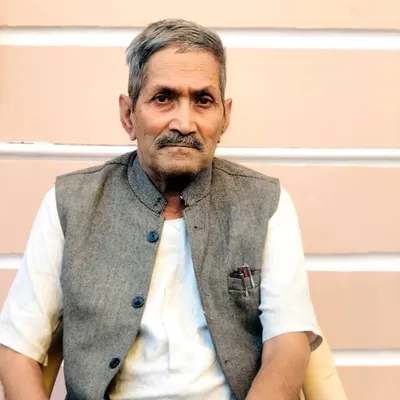 Vijay Dubey profile