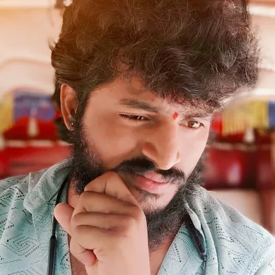 Vijay devarakonda 5697 profile