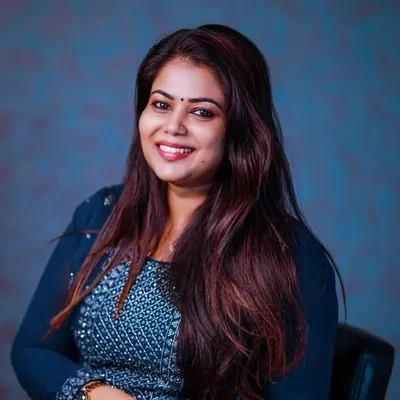 Vijichandran makeup artist profile