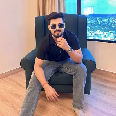 Vikash Kaushik profile