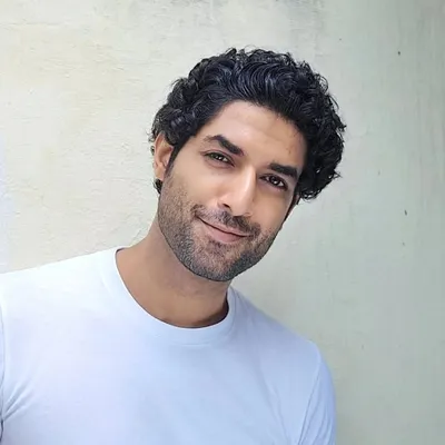 Vikram Sharma profile