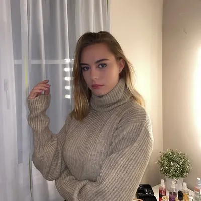 Vicky profile