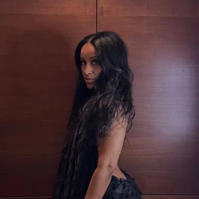 Viktorya Abraham profile
