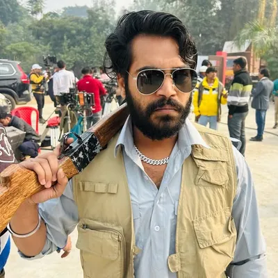 Director Vinay Ameriya profile