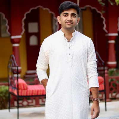 Vinay Singh Tomar profile