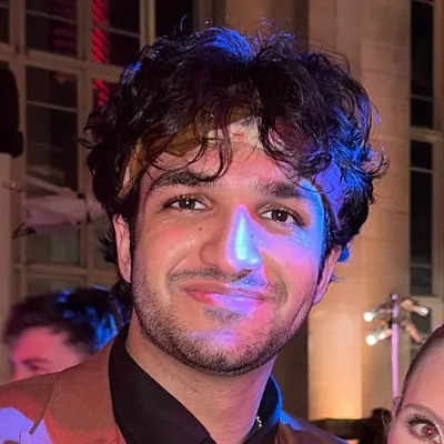 Vinayak Grover profile