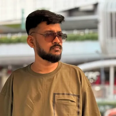 Vinayak Sasikumar profile