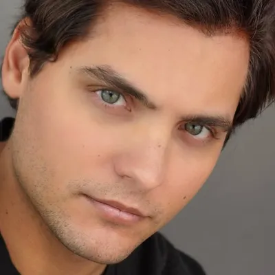 Vince Tomas profile
