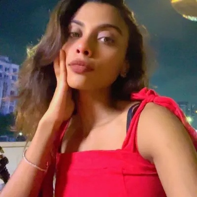 Vinika Desai profile