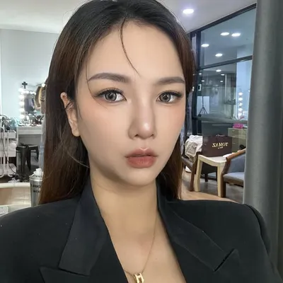 Vinky Lim profile