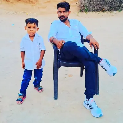 Vinod Khan profile