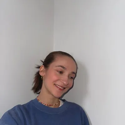 Lauren @ vintage thirsty profile