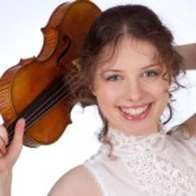 Caroline Adomeit profile