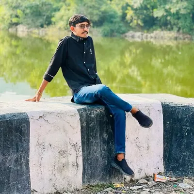 Prajapati Vipul profile