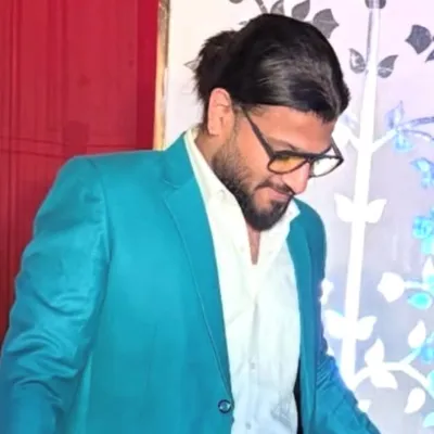 VIPUL ARORA | DAILY VLOGS profile