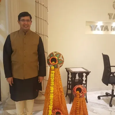 Viral Thakker profile