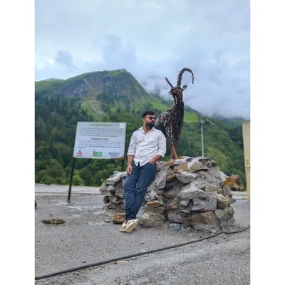 Virendra Chaudhary profile