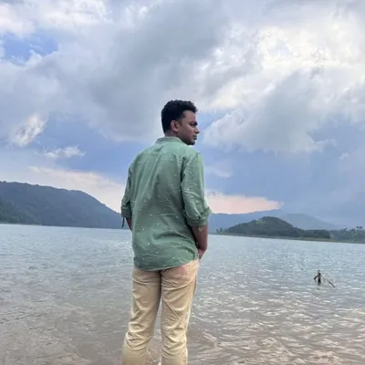 Viresh Kumar Singh profile