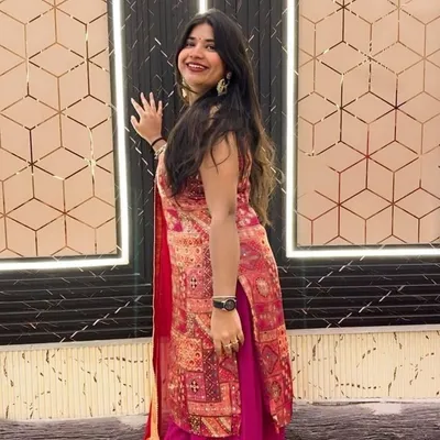 Vishakha Solanki profile
