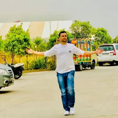 Vishal Pandya profile