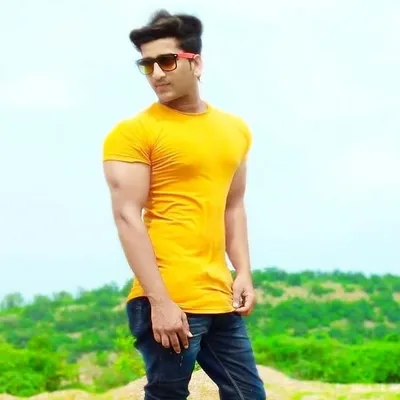 Vishal Vagadia ❄ profile