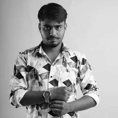 ѵıꜱɦɑɭ ɕɦσυɖɦɑɾყ ✨ profile