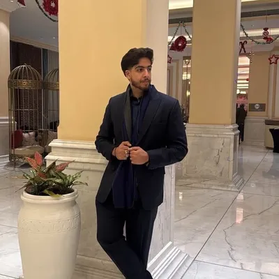 Adv Vishnu khannaa ๐ profile