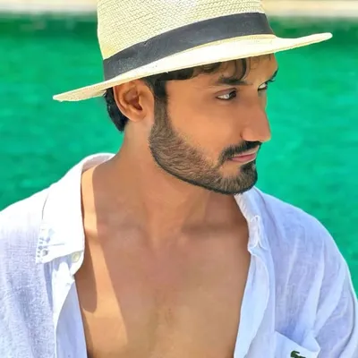 Vishnu Surendran profile