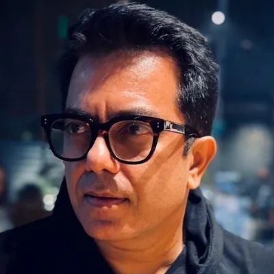 Vishwas Paandya profile