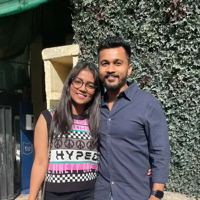 Aayushi & Amit profile