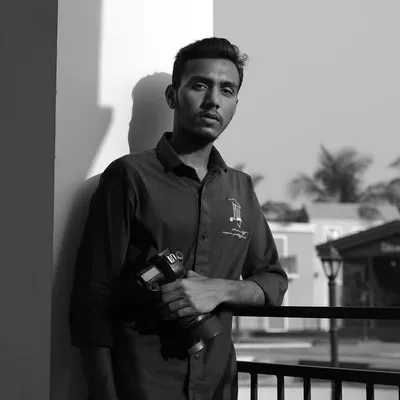 Lalji Lakhani profile