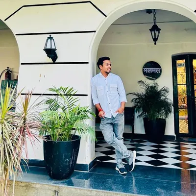 sumit mishra profile