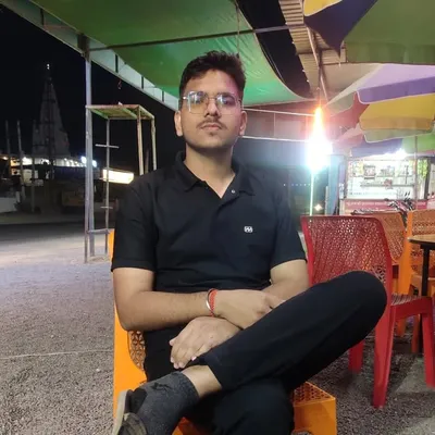 V I K A S H profile