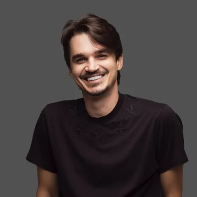 Victor Carvalheira profile