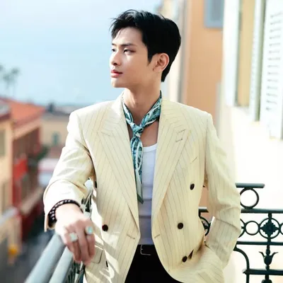 FEniX 夏浦洋 profile