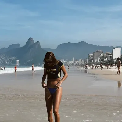 Vitória Pinheiro profile