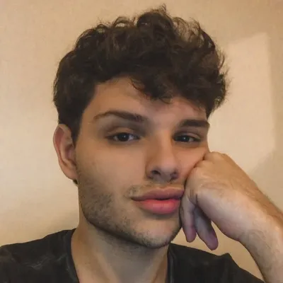 Vittor Barros profile