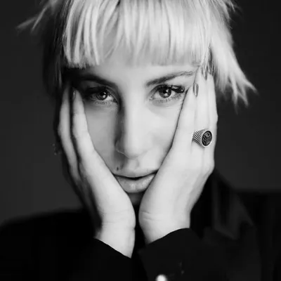 Vittoria Hyde ๐ฉ๐ช๐ฎ๐น profile
